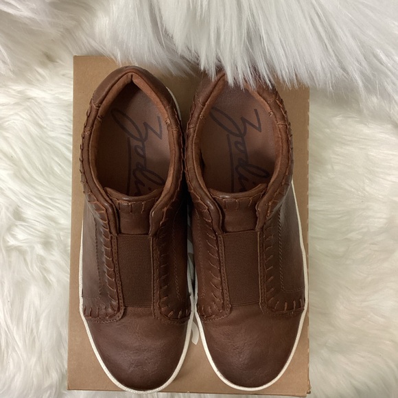 Zodiac Jimi, Cognac SY Sneakers - Size 7M - New In Box - Picture 4 of 7